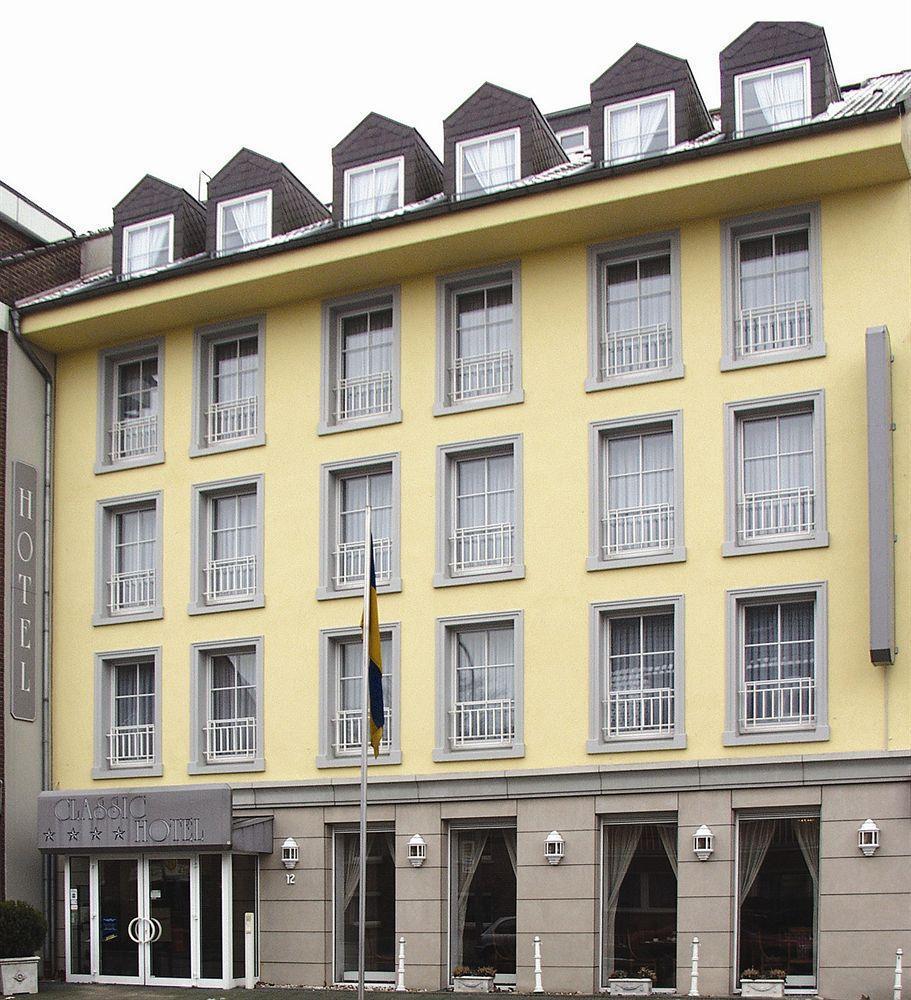 Classic Hotel Карст Екстериор снимка