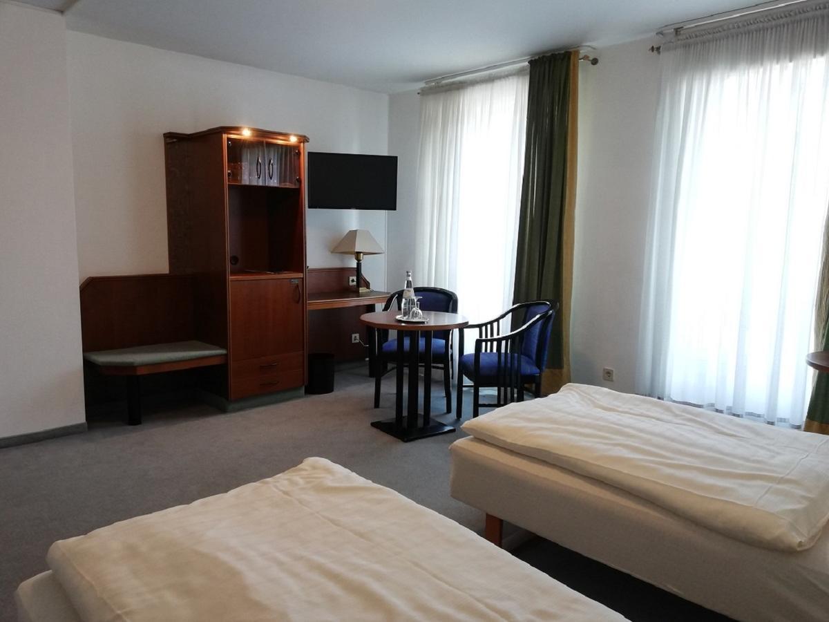 Classic Hotel Карст Екстериор снимка